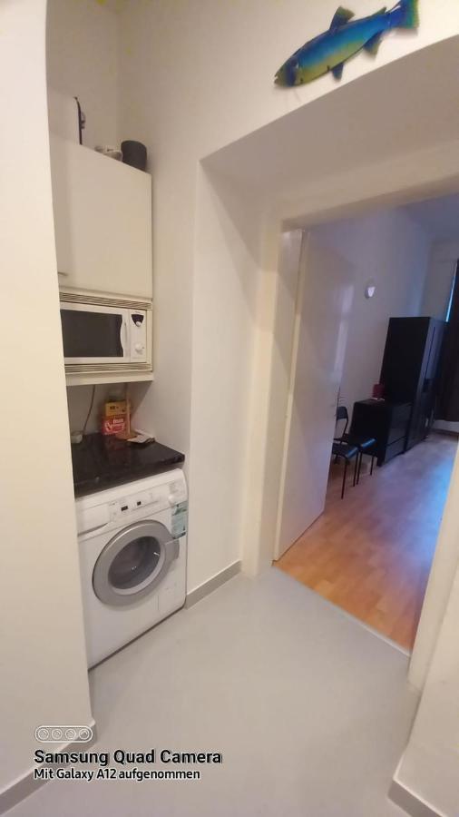 Vienna Center Studio Apartment Екстериор снимка