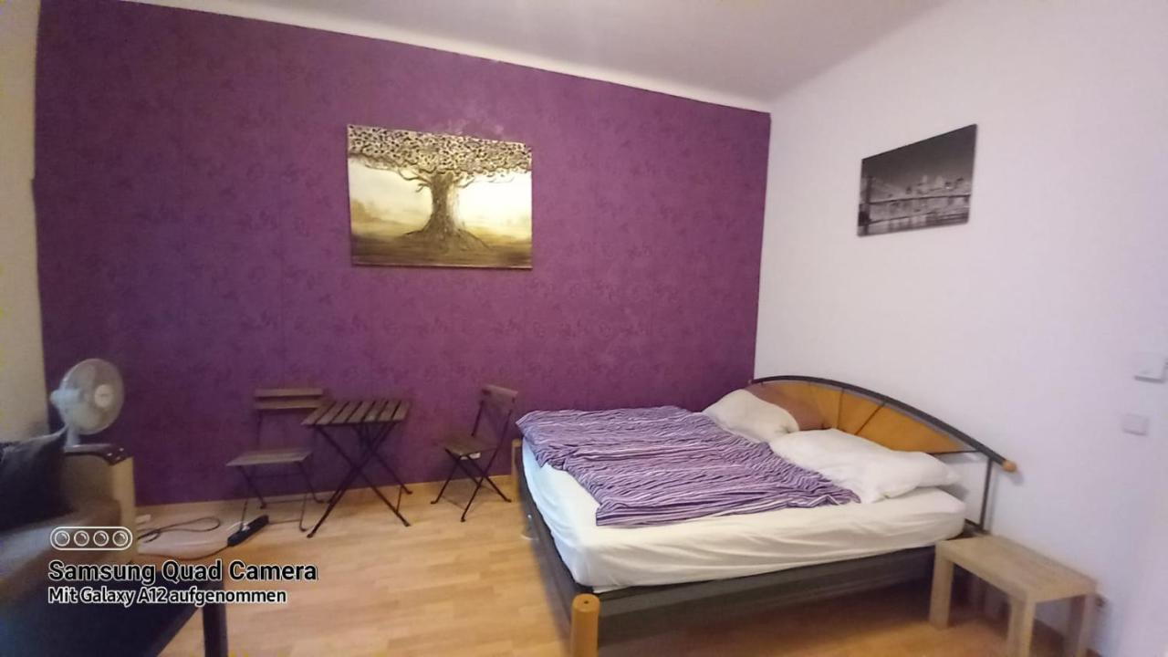 Vienna Center Studio Apartment Екстериор снимка